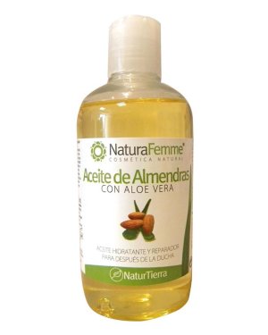Aceite de almendras dulces con aloe vera.